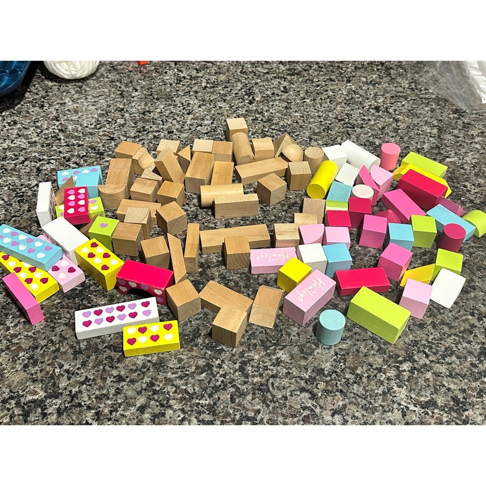 Hamleys Wooden Building Blocks Mixed Set Hearts Natural Pink Yellow Blue Toys